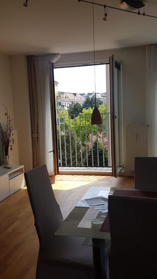 Modernes Studio-Apartment Nahe Zentrum Mit Garagenplatz Wien Eksteriør bilde